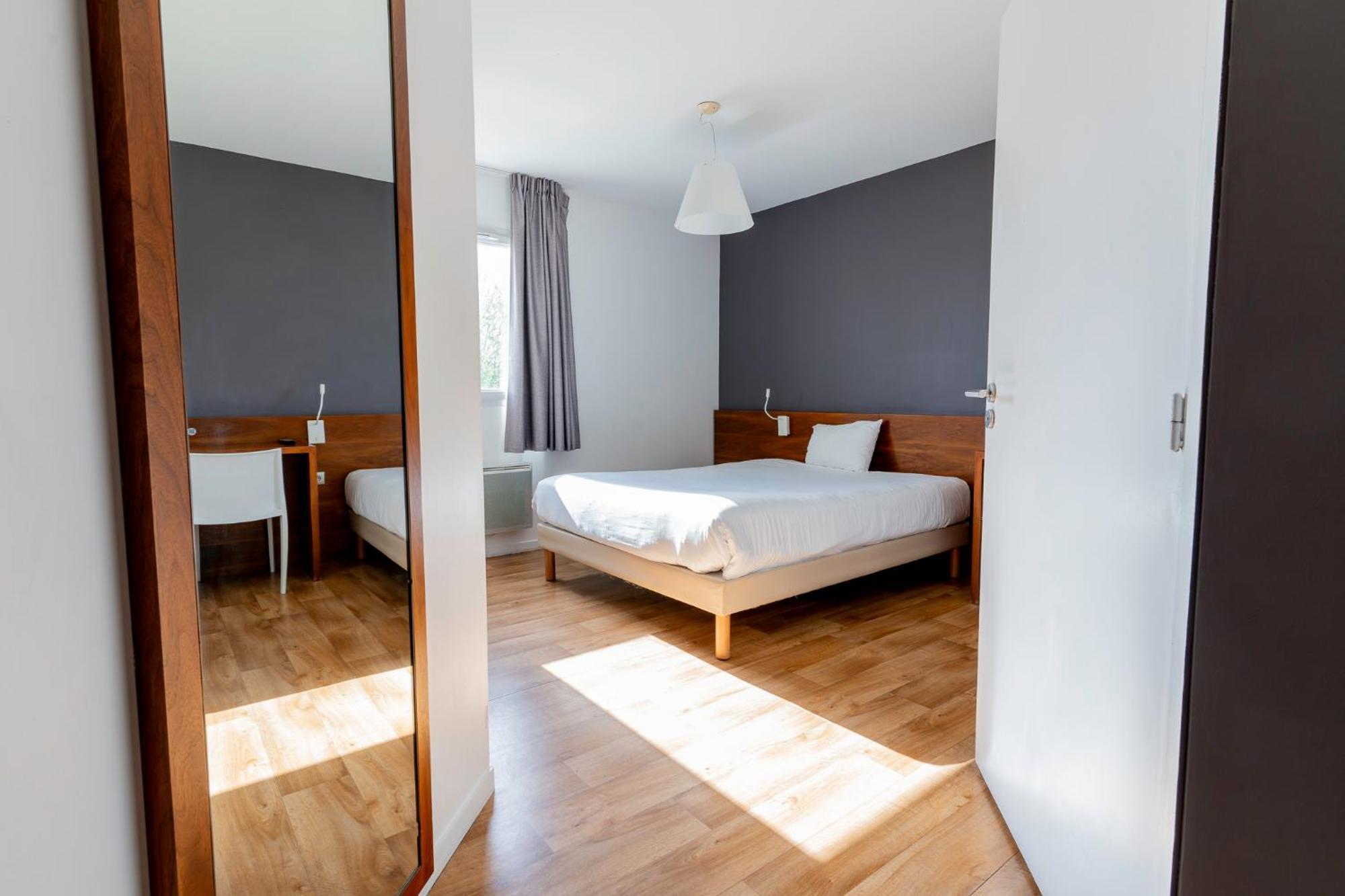 Sure By Western Hotel